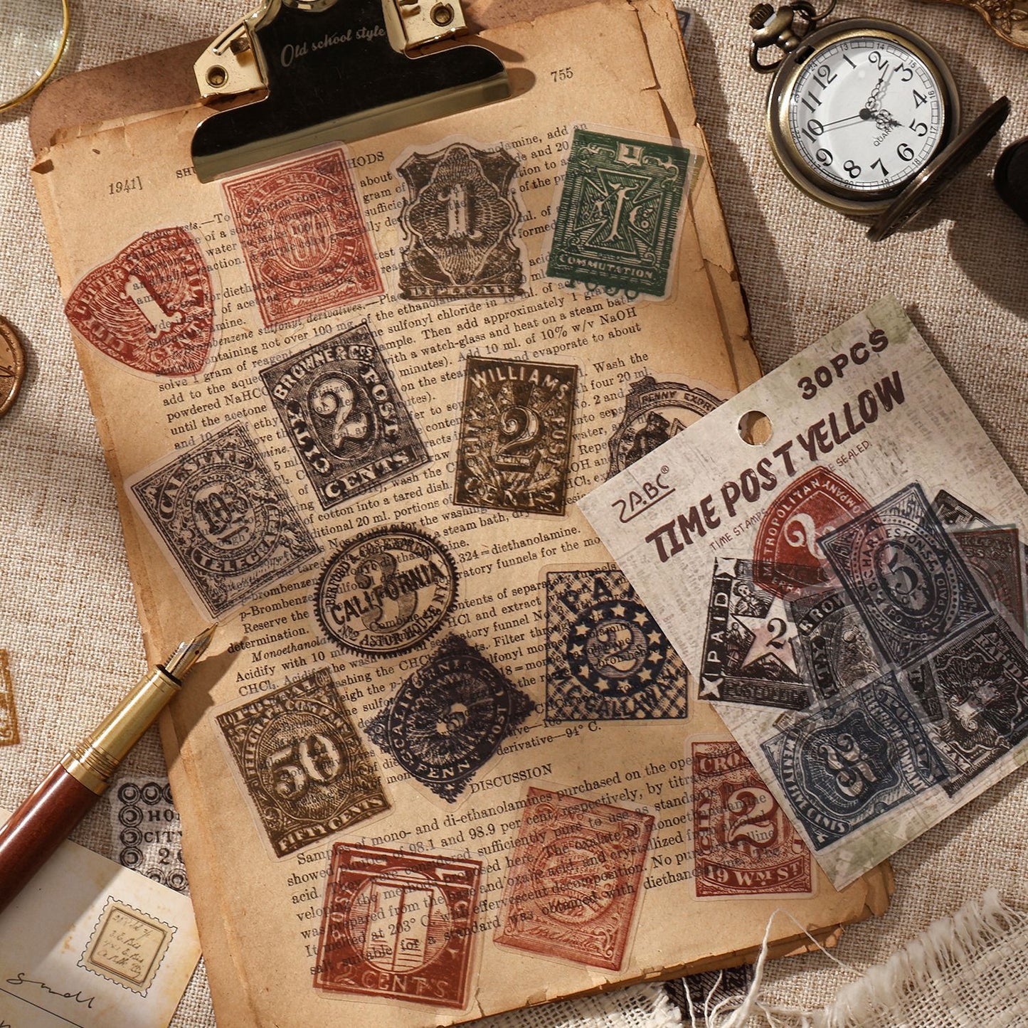 [June Issue] New Material Random Box | S Size